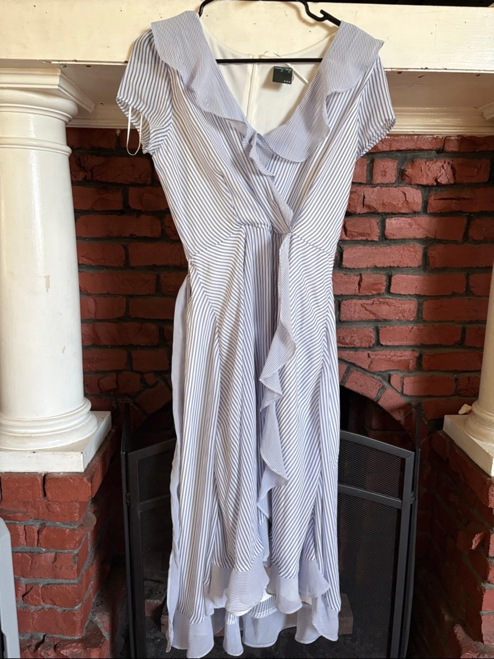 Gabby Skye Light Blue and White Striped Ruffle Wrap Midi Dress size 6